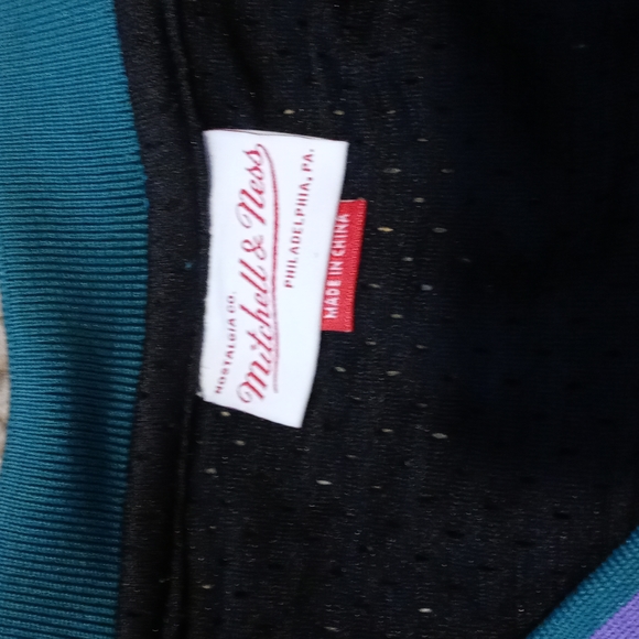 Arizona Diamondbacks Mitchell & Ness Jersey - Picture 4 of 7